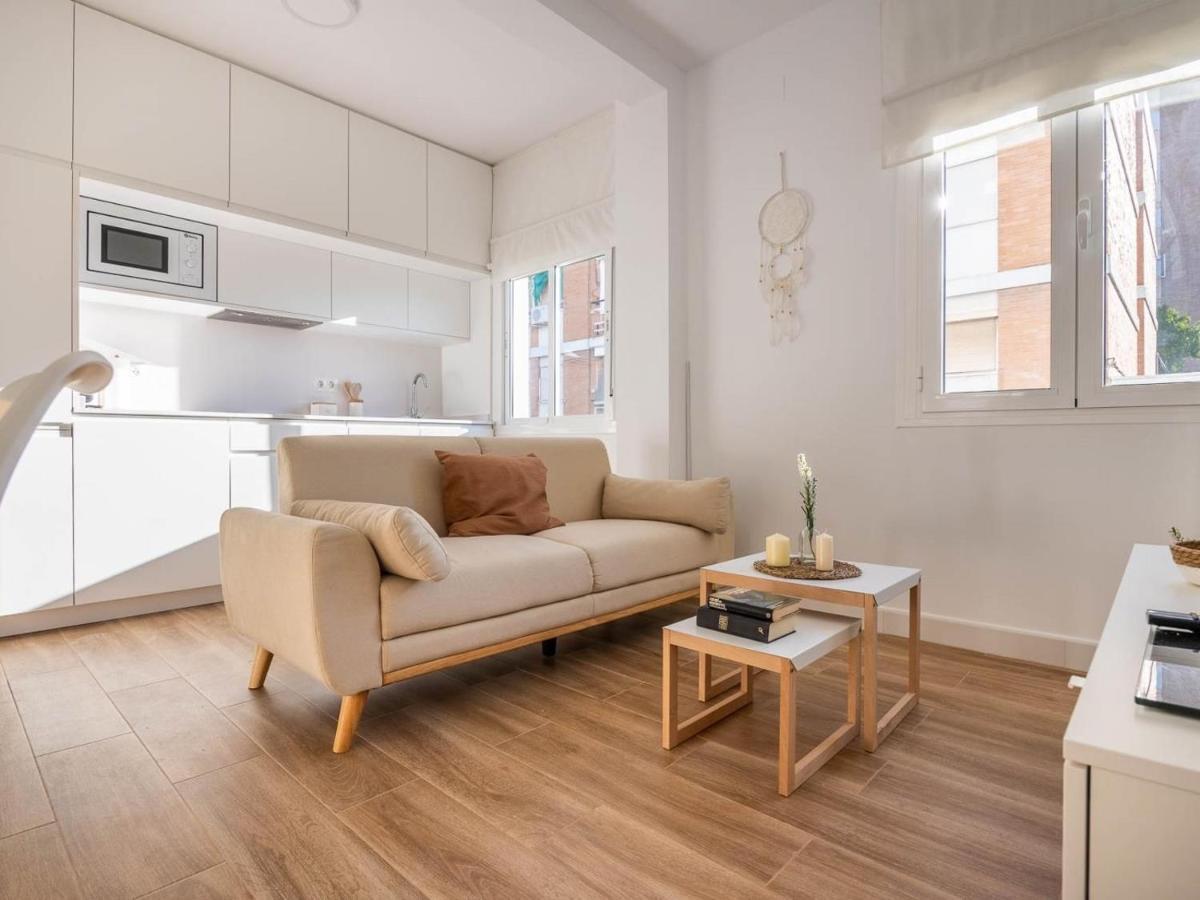Gran Plaza Home - Vacacional Sevilla Bagian luar foto