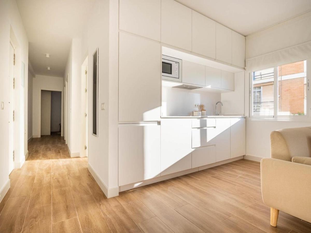 Gran Plaza Home - Vacacional Sevilla Bagian luar foto