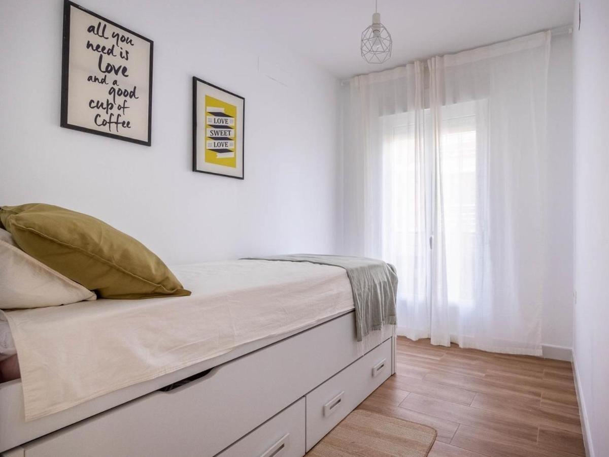 Gran Plaza Home - Vacacional Sevilla Bagian luar foto